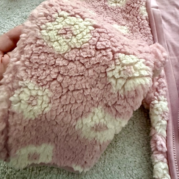 Joe Fresh Pink and Cream Floral Fleece One-Piece Outerwear Snow Suit - Picture 6 of 7